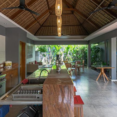 Balinea Holiday Home Seminyak Exterior foto