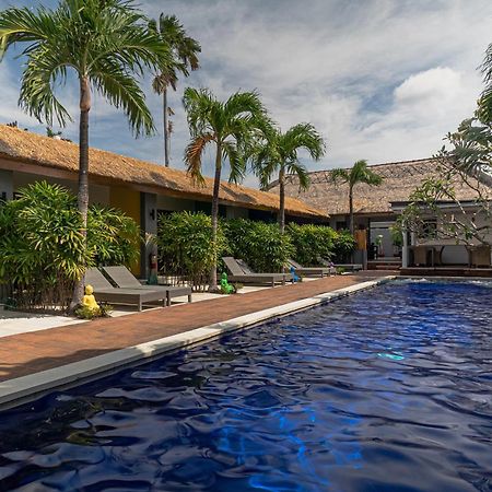 Balinea Holiday Home Seminyak Exterior foto