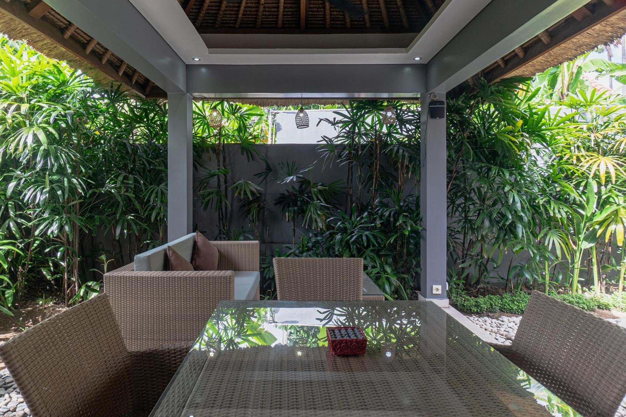 Balinea Holiday Home Seminyak Exterior foto