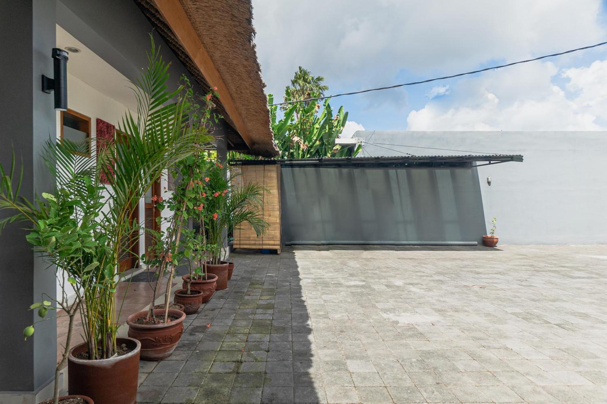 Balinea Holiday Home Seminyak Exterior foto