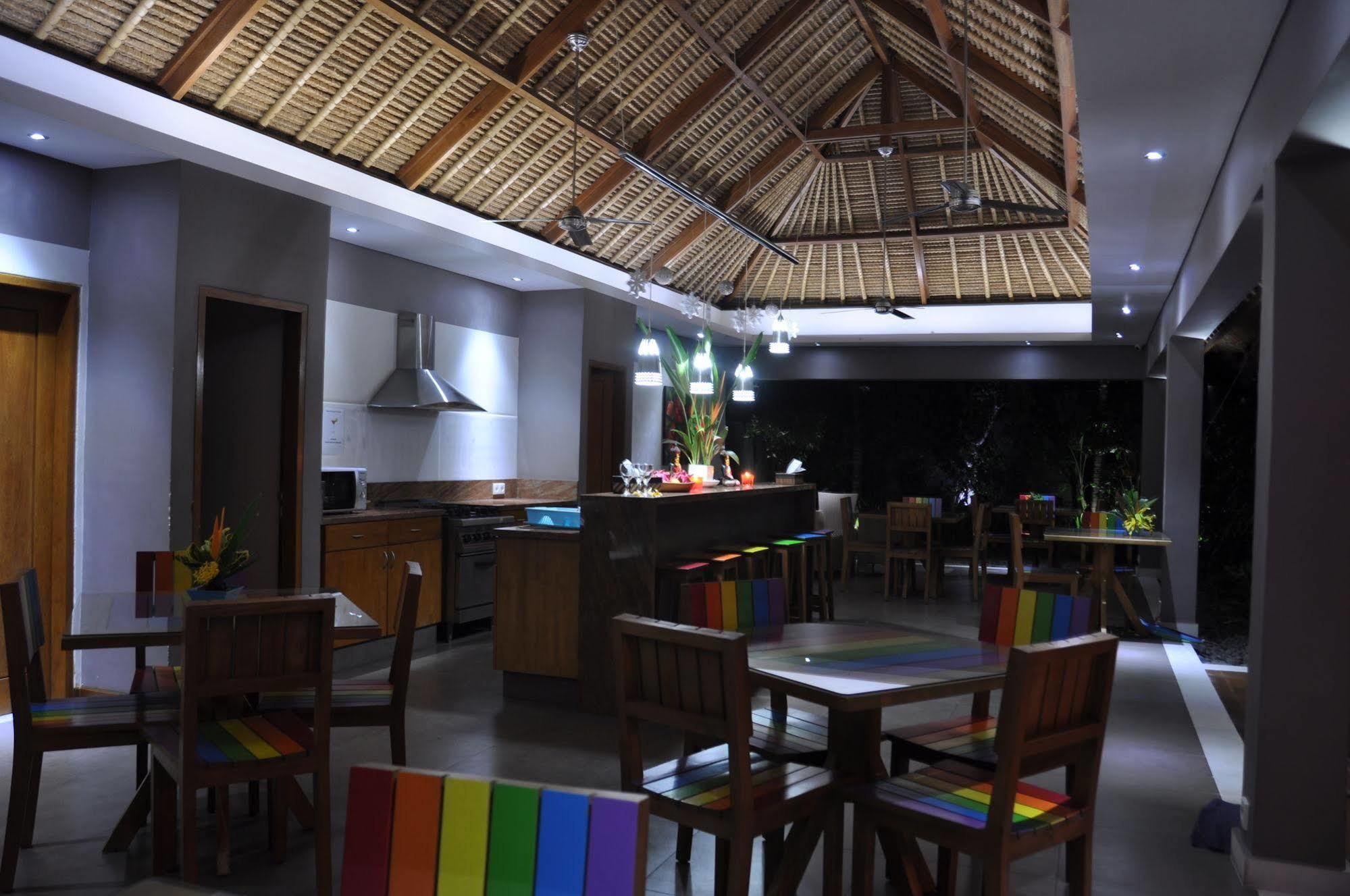 Balinea Holiday Home Seminyak Exterior foto